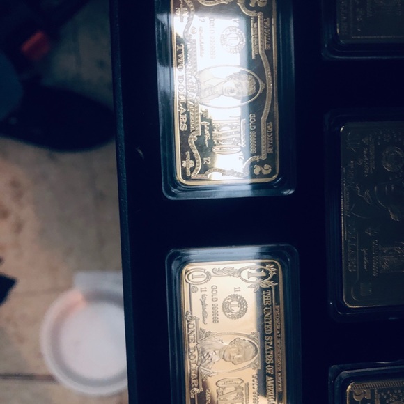 Gold bullion bars. - Picture 7 of 10
